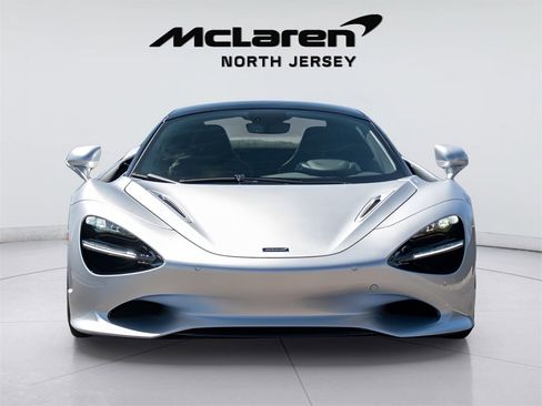 New 2025 McLaren 750S Spider image 7