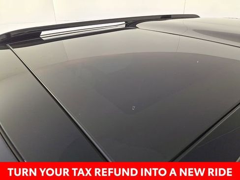 Used 2020 Land Rover Discovery Landmark image 17