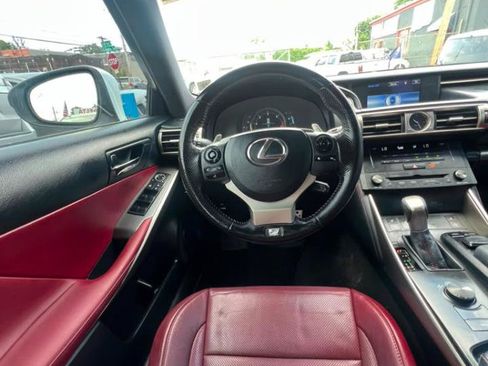 Used 2016 Lexus IS 300 AWD image 28