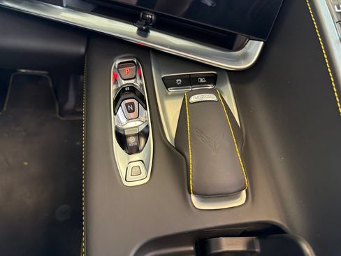 Used 2023 Chevrolet Corvette Stingray Premium Conv w/ Battery Protection Package RWD image 30