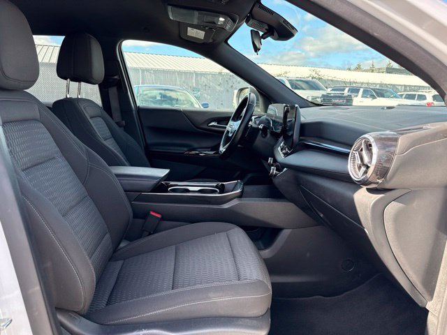 Used 2025 Chevrolet Equinox LT AWD/4WD image 10