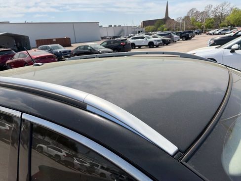 Used 2021 Nissan Rogue Sport SV image 5