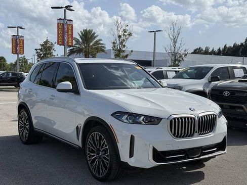 Used 2024 BMW X5 sDrive40i w/ Premium Package RWD image 4