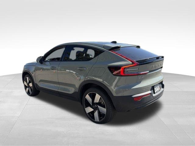 Used 2023 Volvo C40 P8 Recharge Plus w/ Climate Package AWD/4WD image 4
