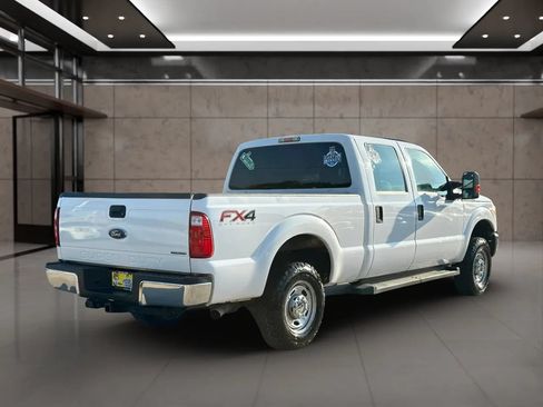 Used 2016 Ford F250 XL w/ Power Equipment Group AWD/4WD image 2