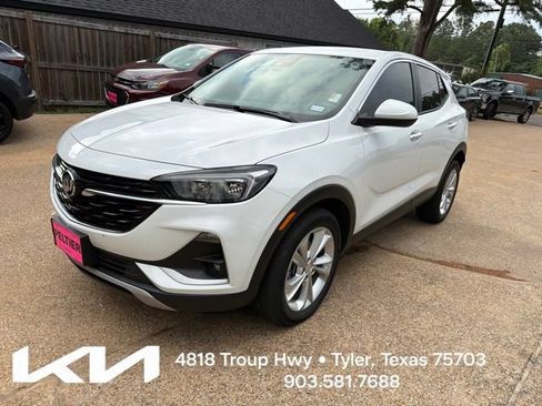 Used 2023 Buick Encore GX Preferred w/ Cold Weather Comfort Package FWD image 3