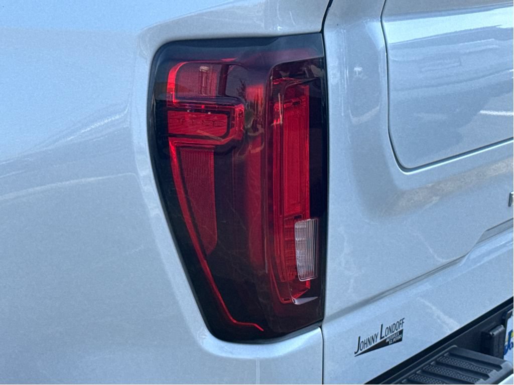 Used 2021 GMC Sierra 1500 Denali w/ Denali Ultimate Package AWD/4WD image 6