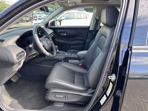 Certified 2024 Honda HR-V EX-L image 11