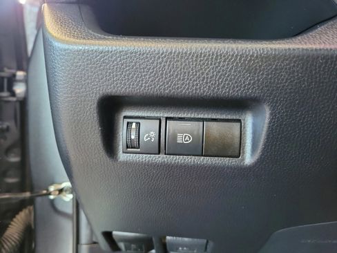 Used 2021 Toyota RAV4 LE image 35