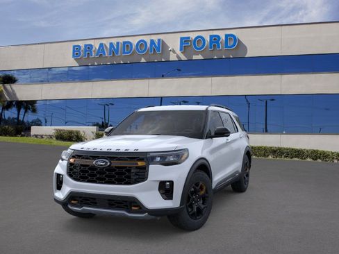 New 2026 Ford Explorer Tremor image 2