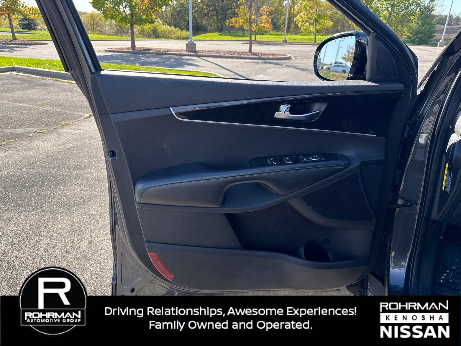 Used 2017 Kia Sorento AWD image 11