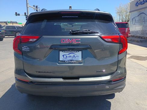 Used 2021 GMC Terrain SLE w/ Driver Convenience Package AWD/4WD image 7