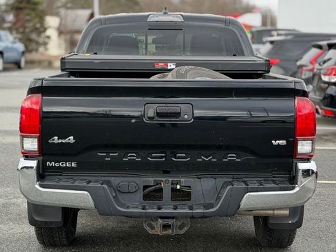 Used 2020 Toyota Tacoma SR5 image 4