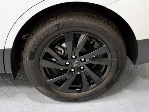 Used 2024 Chevrolet Equinox LS w/ LS Convenience Package AWD/4WD image 18