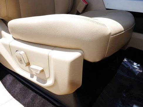 Used 2015 Ford F150 Lariat AWD/4WD image 58