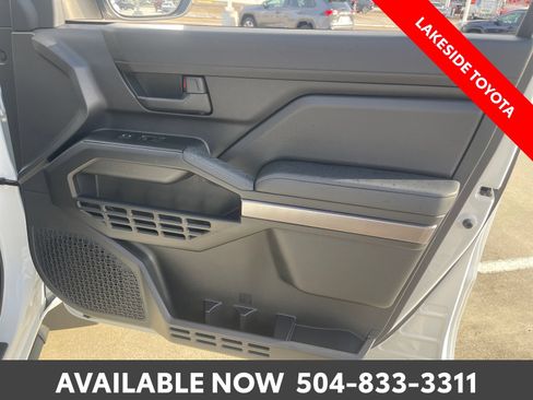 Used 2025 Toyota 4Runner SR5 RWD image 17