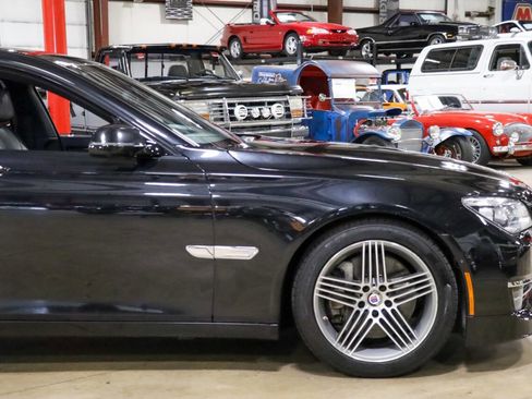 Used 2015 BMW ALPINA B7 xDrive LWB image 11