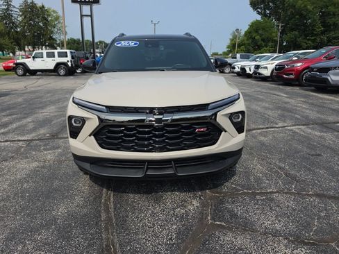 Certified 2026 Chevrolet TrailBlazer RS w/ Convenience Package AWD/4WD image 2