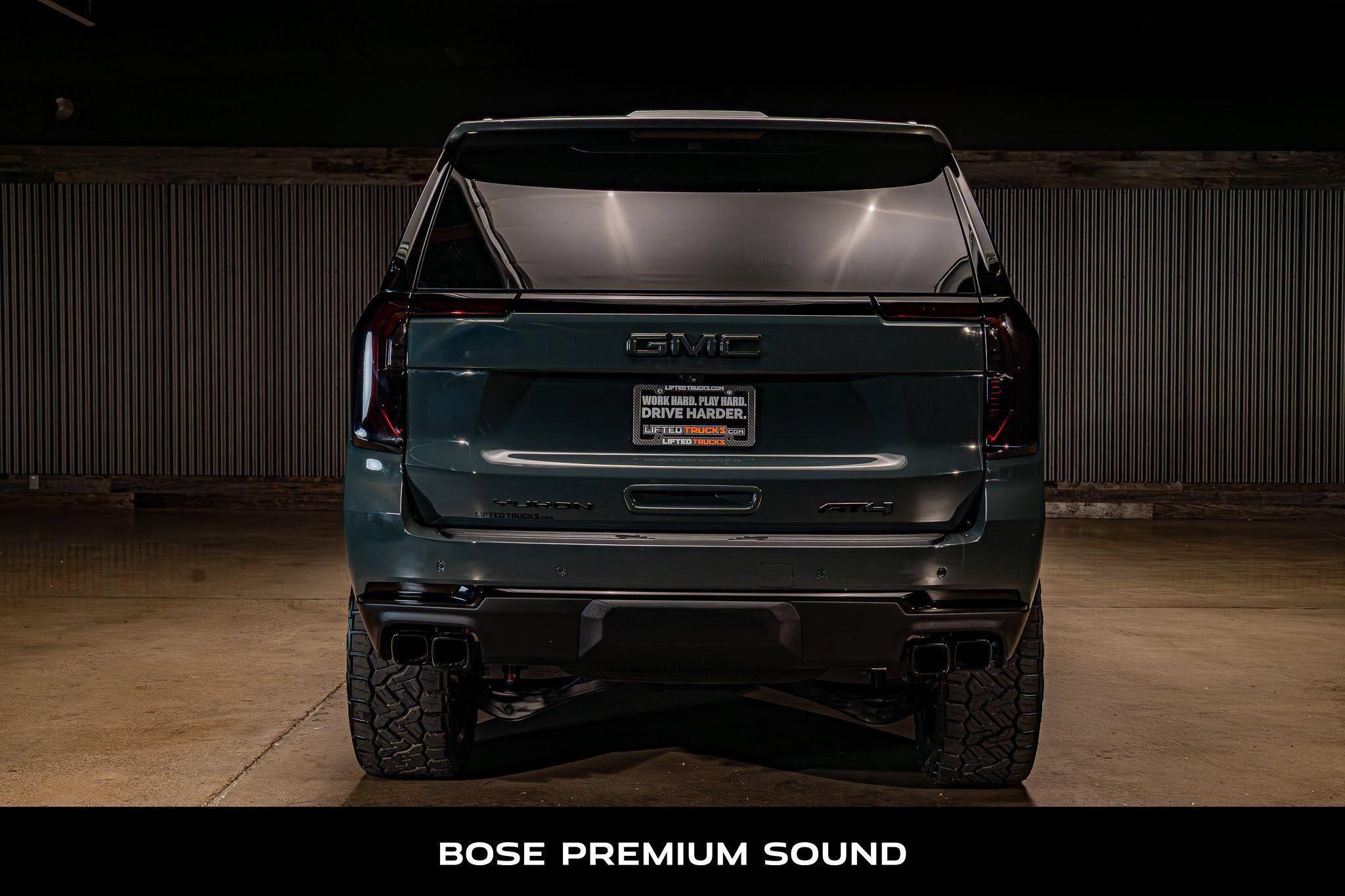 Used 2025 GMC Yukon AT4 w/ LPO, AT4 Appearance Package AWD/4WD image 8