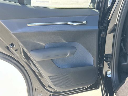 New 2026 Volvo EX30 Plus image 16