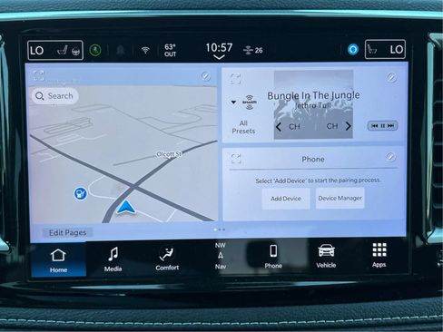 Used 2024 Chrysler Pacifica Limited FWD image 20