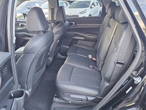 New 2025 Kia Sorento S w/ Panoramic Sunroof Package image 5