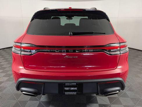 New 2026 Porsche Macan image 6