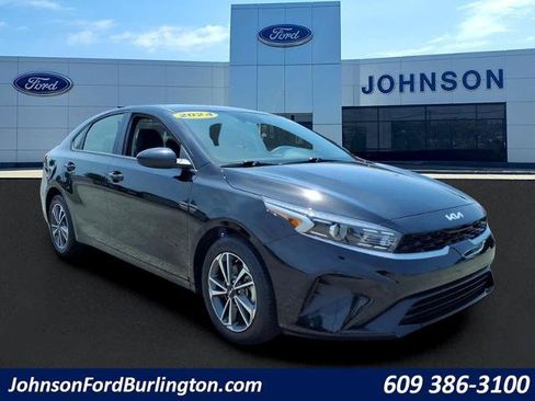 Used 2024 Kia Forte LXS FWD image 1
