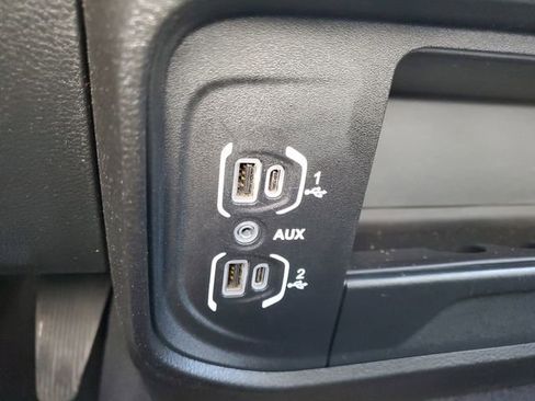 Used 2024 RAM 2500 Big Horn image 30