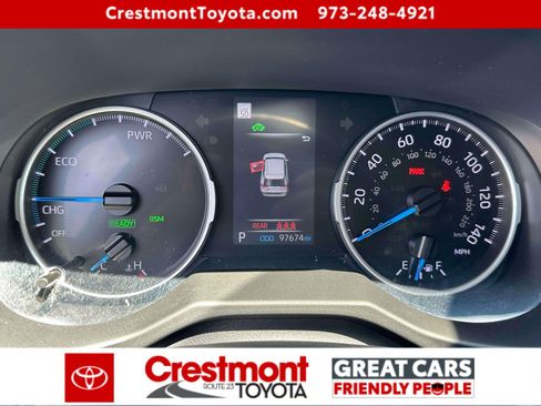 Used 2022 Toyota RAV4 LE AWD/4WD image 22