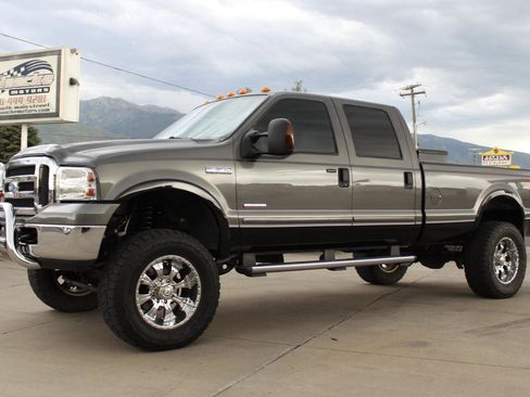 Used 2005 Ford F350 Lariat AWD/4WD image 26
