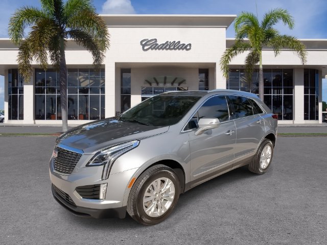 Certified 2024 Cadillac XT5 Luxury FWD image 6