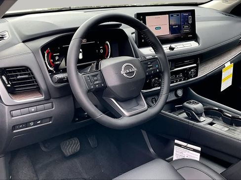 New 2026 Nissan Rogue Platinum AWD/4WD image 8