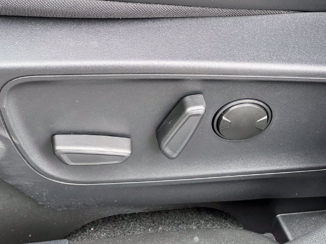 New 2024 Ford Escape SE FWD image 7