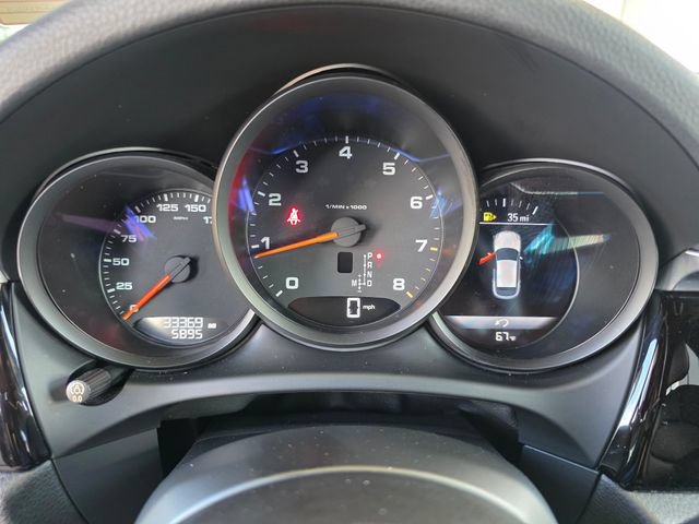 Used 2020 Porsche Macan AWD/4WD image 25