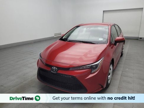 Used 2021 Toyota Corolla LE image 1
