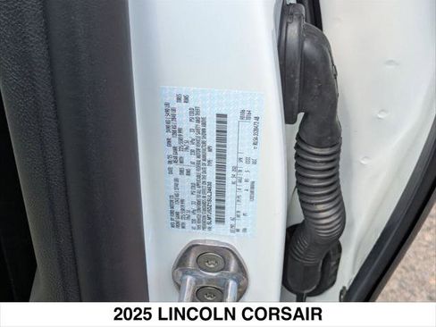 New 2025 Lincoln Corsair Grand Touring w/ Equipment Group 301A image 15
