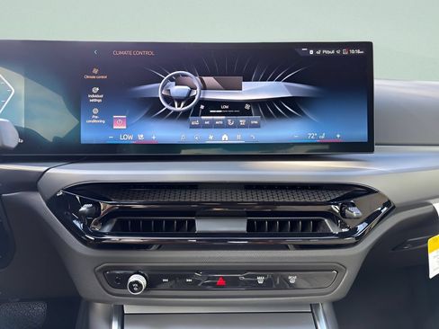 Certified 2026 BMW 230i Coupe w/ Premium Package RWD image 16
