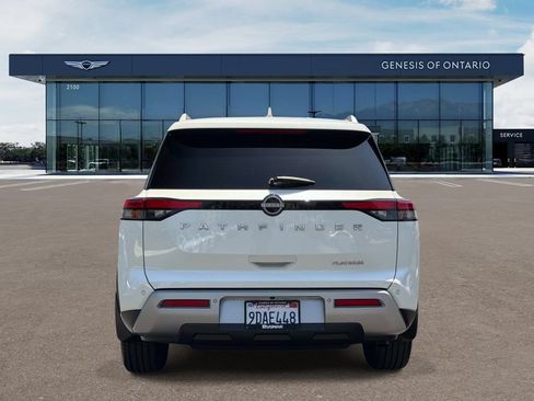 Used 2022 Nissan Pathfinder Platinum w/ Cargo Package FWD image 6