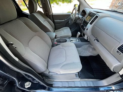 Used 2018 Nissan Frontier SV AWD/4WD image 21