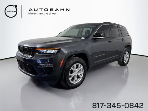 Used 2023 Jeep Grand Cherokee Limited RWD image 1
