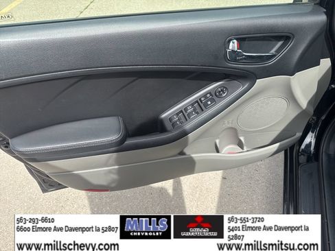Used 2016 Kia Forte LX FWD image 17