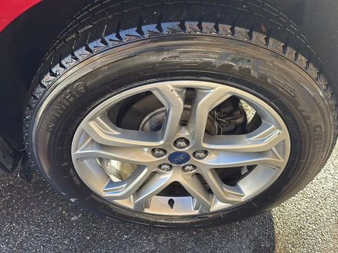 Used 2015 Ford Edge Titanium w/ Equipment Group 302A image 9