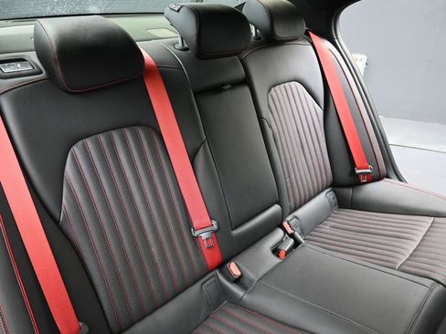 Used 2023 Genesis G70 3.3T w/ Sport Advanced Package image 16