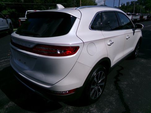 Used 2019 Lincoln MKC Reserve w/ MKC Technology Package FWD image 9