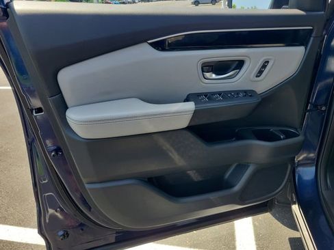Used 2024 Honda Pilot Touring image 39