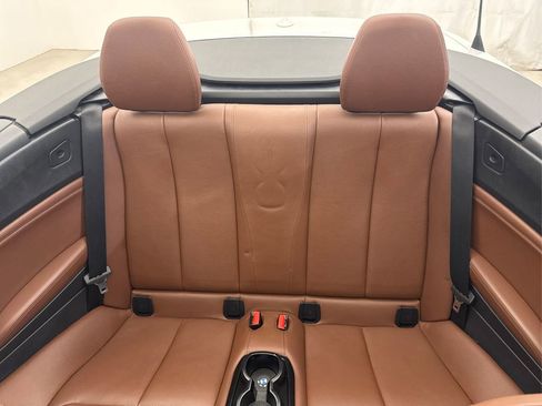 Used 2015 BMW M235i Convertible image 30