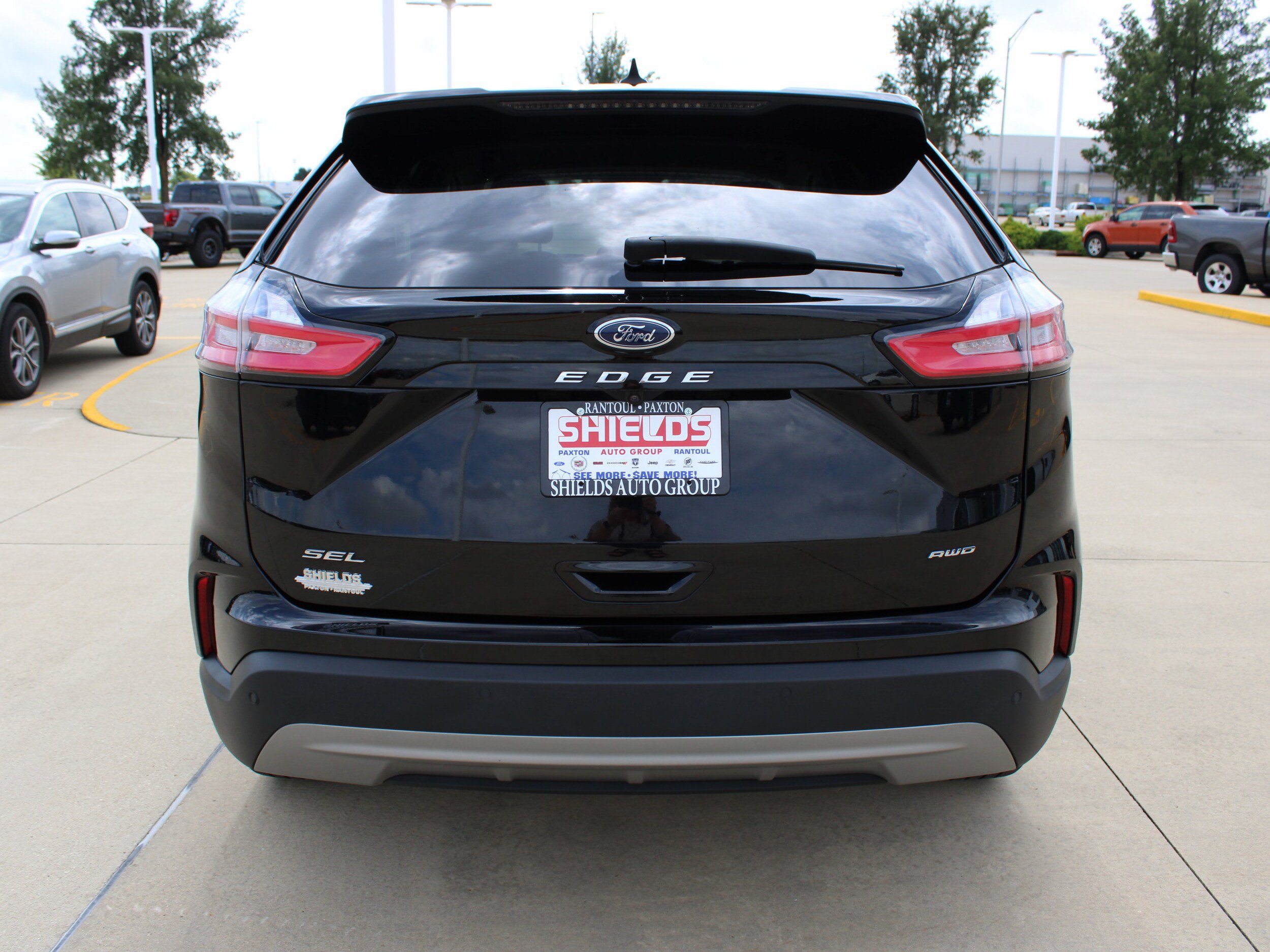 Used 2024 Ford Edge SEL w/ Convenience Package AWD/4WD image 5