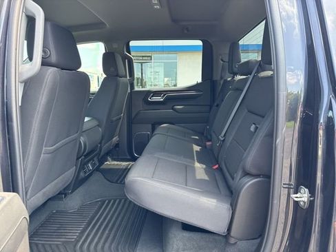 Used 2024 GMC Sierra 1500 Elevation image 11