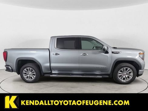 Used 2025 GMC Sierra 1500 Denali AWD/4WD image 6